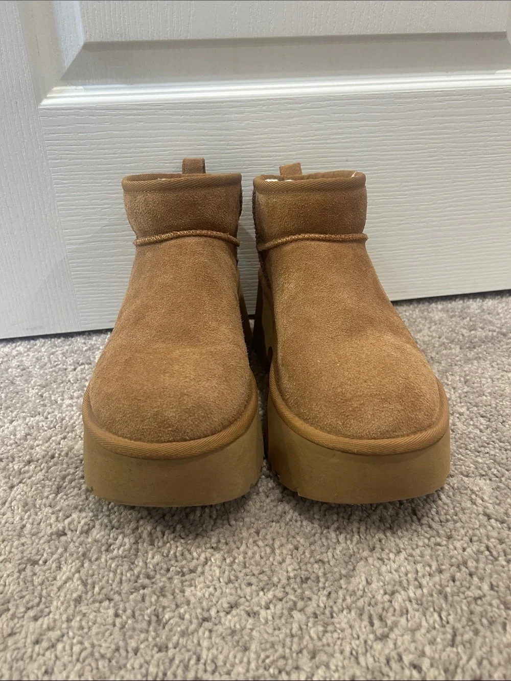 UGG® Classic Ultra Mini New Heights Platform Boot (Women), Size 8